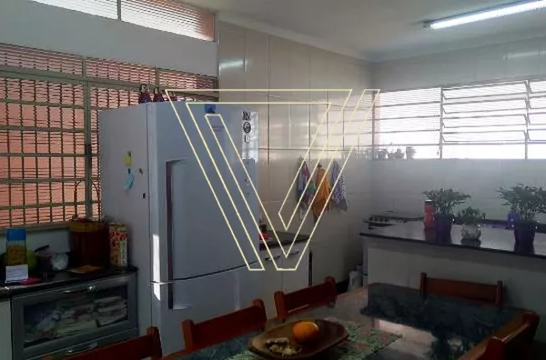 * CASA RESIDENCIAL E/OU COMERCIAL COM 4 DORMS, 3 VAGAS EM LOCALIZAÇÃO PRIVILEGIADA NO ANHANGABAÚ - ESTUDA PERMUTA POR CHÁCARA OU APTO MENOR VALOR - Foto 6