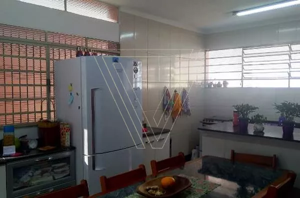 * CASA RESIDENCIAL E/OU COMERCIAL COM 4 DORMS, 3 VAGAS EM LOCALIZAÇÃO PRIVILEGIADA NO ANHANGABAÚ - ESTUDA PERMUTA POR CHÁCARA OU APTO MENOR VALOR - Foto 6