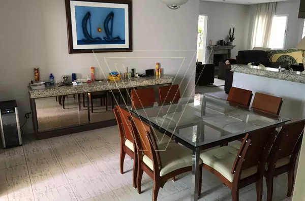 *EXCELENTE CASA COM 4 SUÍTES, PISCINA E ÁREA GOURMET-  CONDOMÍNIO TERRAS DE SÃO CARLOS