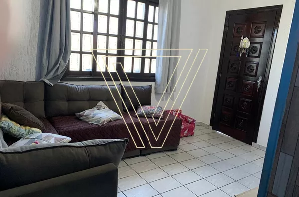 Casa (sobrado) à venda com 3 dormitórios -Bairro Colonia - Jundiaí - SP