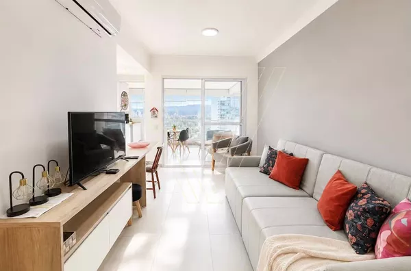 Apartamento à venda no Guarujá Golden Sun, Vista Mar Definitiva, 2 Dormitórios com Suíte e Lazer Completo de Condomínio Clube - Foto 4