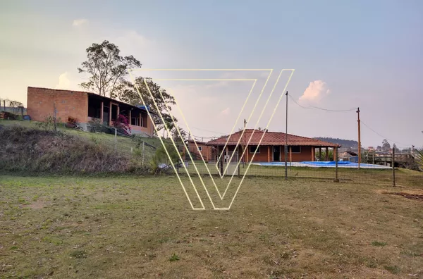 *SÍTIO EM JARINÚ COM 96.800 M², CASA SEDE, POÇO ARTESIANO, MATA NATIVA E NASCENTE, EXCELENTE OPORTUNIDADE... - Foto 2