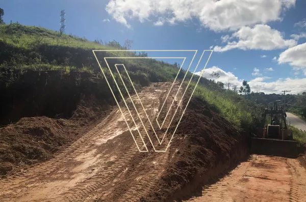 Terreno com plato para venda ou locação - Foto 3