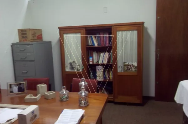 *Casa comercial em Excelente localização no Centro aceita PERMUTA. - Foto 13