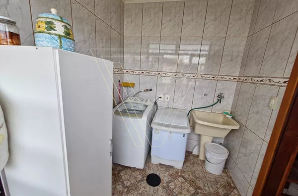 IMPONENTE CASA DE ESQUINA À VENDA NA VILA TAVARES - Campo Limpo Paulista – IDEAL PARA CLÍNICAS OU GRANDES FAMÍLIAS - Foto 22