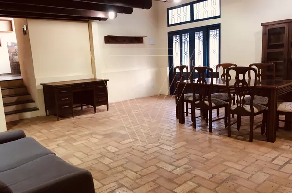 Imóvel comercial e residencial de Esquina no Centro a venda 