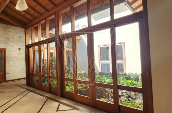 Casa alto padrão estuda permuta com imóveis Jundiaí/ São Paulo.  VIVENDAS DO JAPI