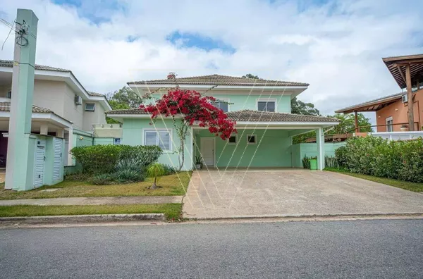 O Privilégio de Viver Bem: Casa de Alto Padrão no Portal do Paraíso II com Lazer de Clube e Conforto Absoluto