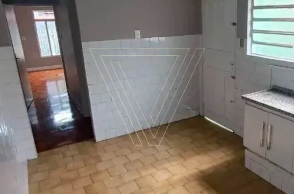 Casa para venda, ANHANGABAU  a poucos passos da Avenida 9 julho
