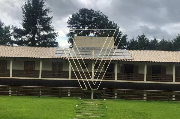 CHÁCARA / POUSADA A VENDA EM CABREÚVA COM PISCINA.