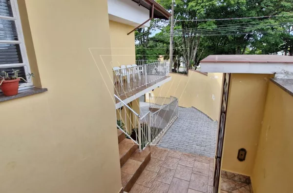 IMPONENTE CASA DE ESQUINA À VENDA NA VILA TAVARES - Campo Limpo Paulista – IDEAL PARA CLÍNICAS OU GRANDES FAMÍLIAS - Foto 27