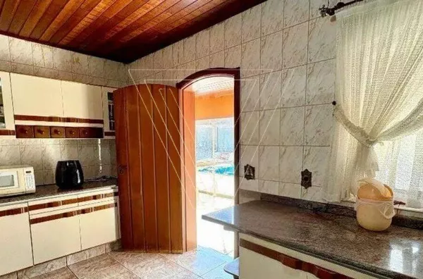 Casa para venda, 404m² A/C e 696m² A/T com 3 dorms (1 suíte), Jundiai Mirim - Foto 14