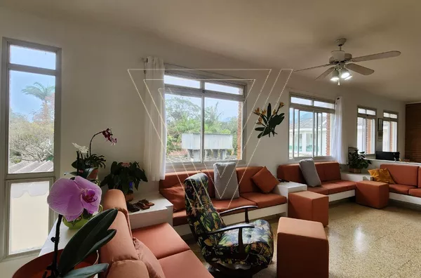 Casa a venda em São Sebastião a poucos metros do Mar - Foto 9