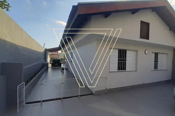 Casa Térrea com Edícula - bairro Caxambú Jundiaí- SP - Foto 2