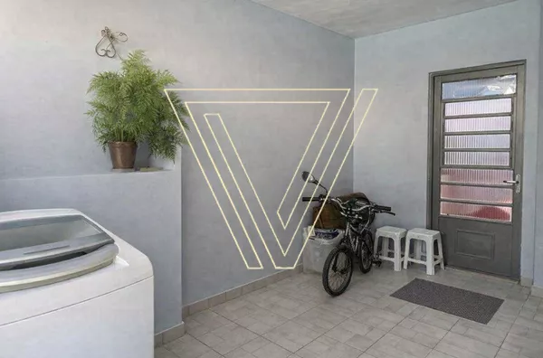 Casa térrea à venda - 2 dormitórios - Vila Vianelo - Jundiaí - SP