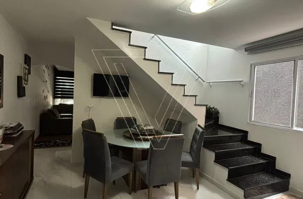 # 3 DORMITÓRIOS COM 280m² CONSTRUÍDO - ACEITA PERMUTA.