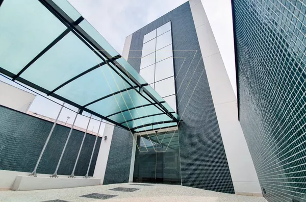 Oportunidade Corporativa Premium na Rua Rangel Pestana | Edifício Monousuário com Infraestrutura Pronta para Clínicas, Laboratórios e Diagnósticos 