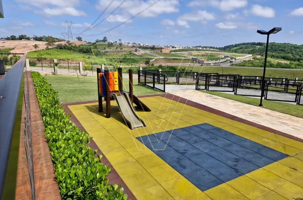 Oportunidade Única: Terreno Plano com Fundo para Reserva no Portal dos Lagos, Jundiaí Viva com exclusividade, tranquilidade e o máximo contato com a natureza. - Foto 6