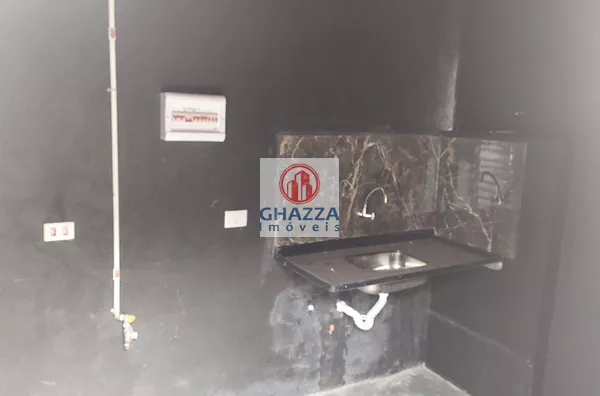 Terreno para aluguel com banheiros, Vinte metros, Guarulhos - Foto 3