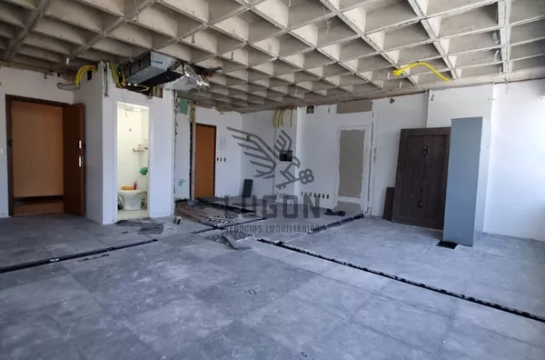 Conjunto de salas comerciais na Enseada do Suá | 70 m² e 2 vagas
