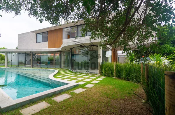 Casa 4 quartos no Alphaville Jacuhy | Vista Mestre Álvaro