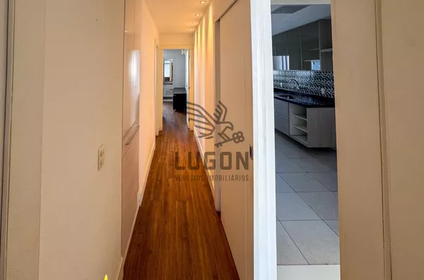 Corredor/ Acesso a área íntima
