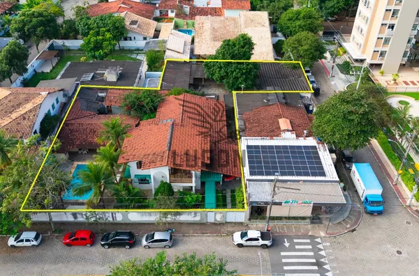 Casa 5 quartos na Mata da Praia | 3 lotes e 8 vagas