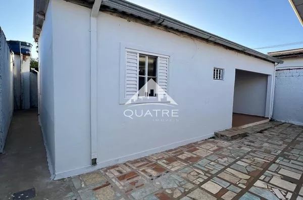 Casa para aluguel, 3 quarto(s),  Centro, Anapolis