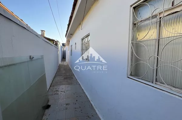 Casa para aluguel, 3 quarto(s),  Centro, Anapolis
