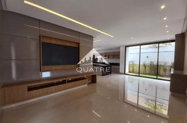 Sobrado à venda, Condomínio Residencial Grand Trianon, Anápolis, GO