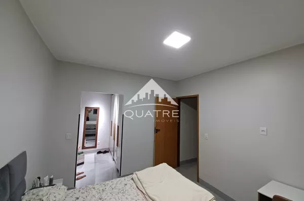CASA À VENDA NO JÓQUEI CLUB | 3 QUARTOS, SUÍTE E ACABAMENTOS EM PORCELANAT - Foto 9