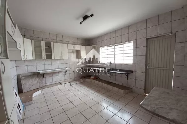 Sobrado à Venda, Centro, Anápolis, GO