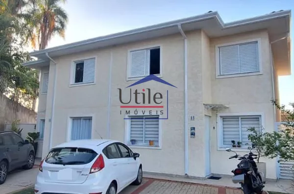 Casa à Venda Condomínio em Valinhos