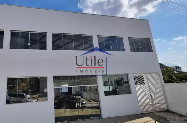 BARRACÃO COMERCIAL PARA LOCAÇÃO OU VENDA - Foto 1