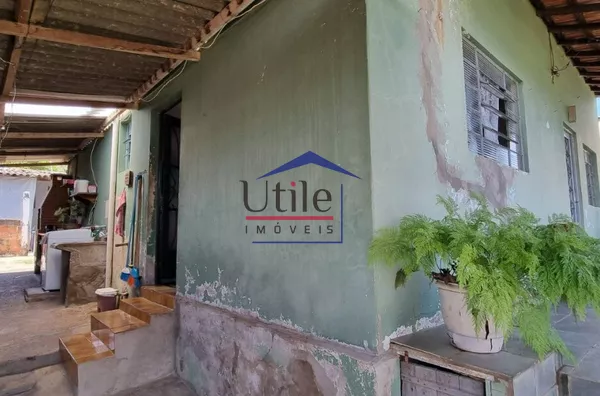 CASA COM EDÍCULA PARA VENDA EM VALINHOS - COLINA DOS PINHEIROS - Foto 5