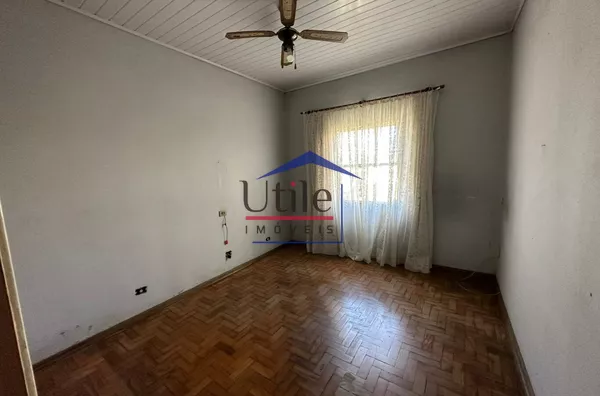 CASA PARA VENDA EM VALINHOS - VILA EMBARÉ