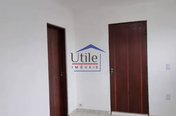 CASA SOBRADADA PARA LOCAÇÃO EM VALINHOS - JD. UNIVERSO - Foto 6