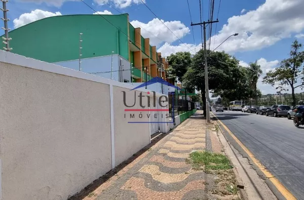 IMÓVEL PARA LOCAÇÃO COMERCIAL EM VALINHOS - VILA OLIVO