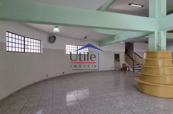 IMÓVEL COMERCIAL PARA LOCAÇÃO EM VALINHOS