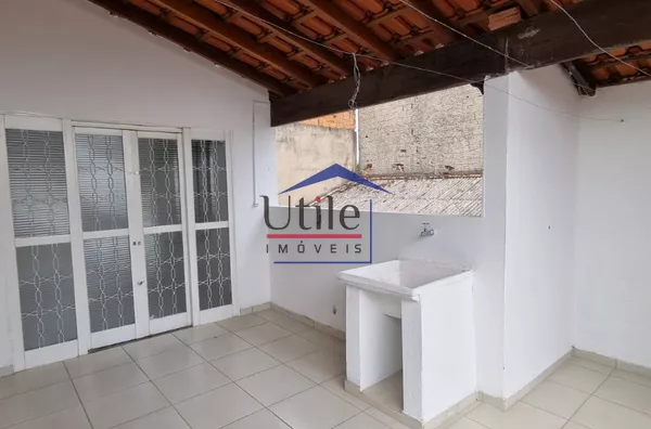 CASA SOBRADADA PARA LOCAÇÃO EM VALINHOS - JD. UNIVERSO - Foto 15