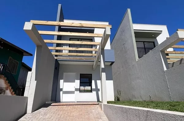 VENDA: SOBRADO NO BAIRRO SÃO FRANCISCO 