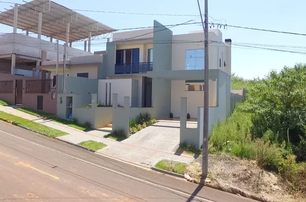 VENDA: LINDO SOBRADO NO LOTEAMENTO PAGNONCELLI