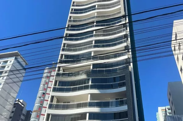 LOCAÇÃO: APARTAMENTO DE ALTO PADRÃO NO CENTRO 