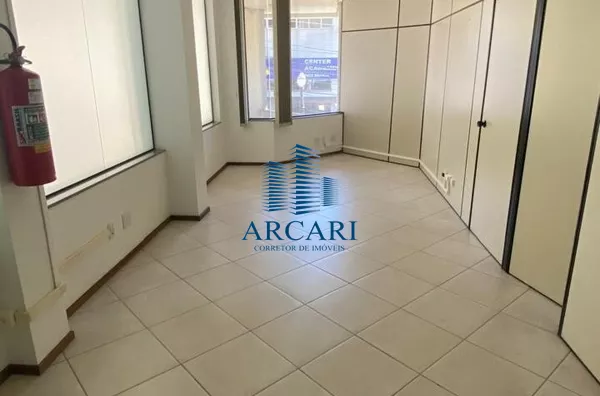LOCAÇÃO: SALA 08 - SHOPPING ITACOLOMI 