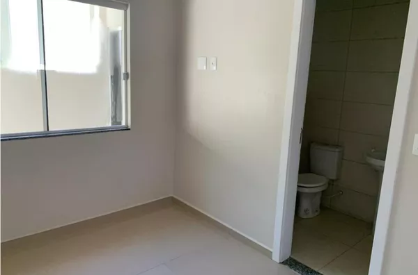 VENDA: CASA NO BAIRRO FRARON - RUA AUGUSTO REDIVO