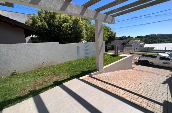 VENDA: SOBRADO NO BAIRRO SÃO FRANCISCO 