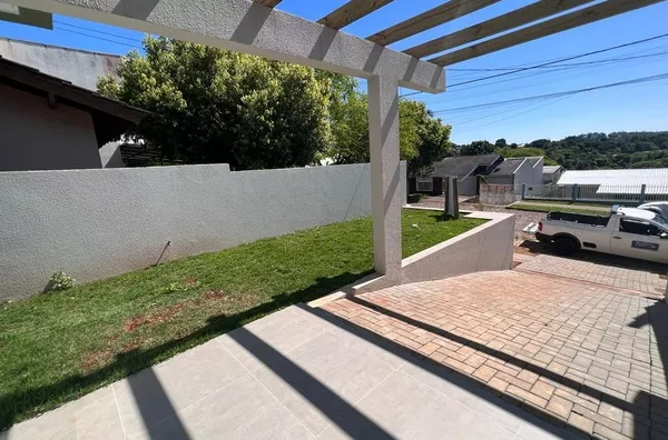 VENDA: SOBRADO NO BAIRRO SÃO FRANCISCO 