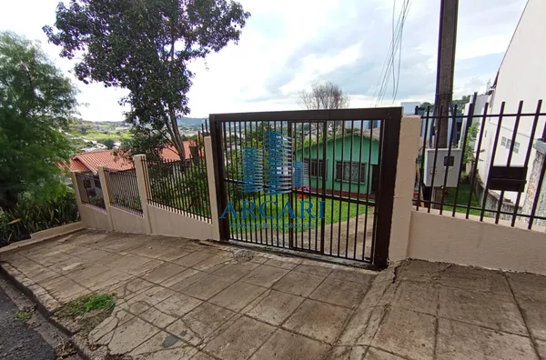 LOCAÇÃO: CASA NO BAIRRO VILA ISABEL 