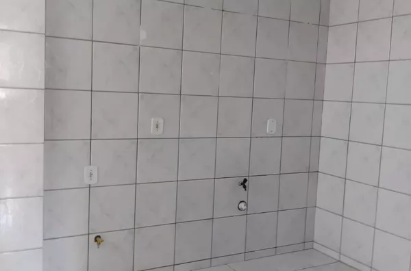 APARTAMENTO - 104 BLOCO A - RES. PADON FILHO