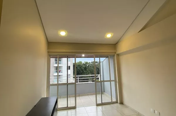LOCAÇÃO: RESIDENCIAL DONA AMABILE - APTO 06